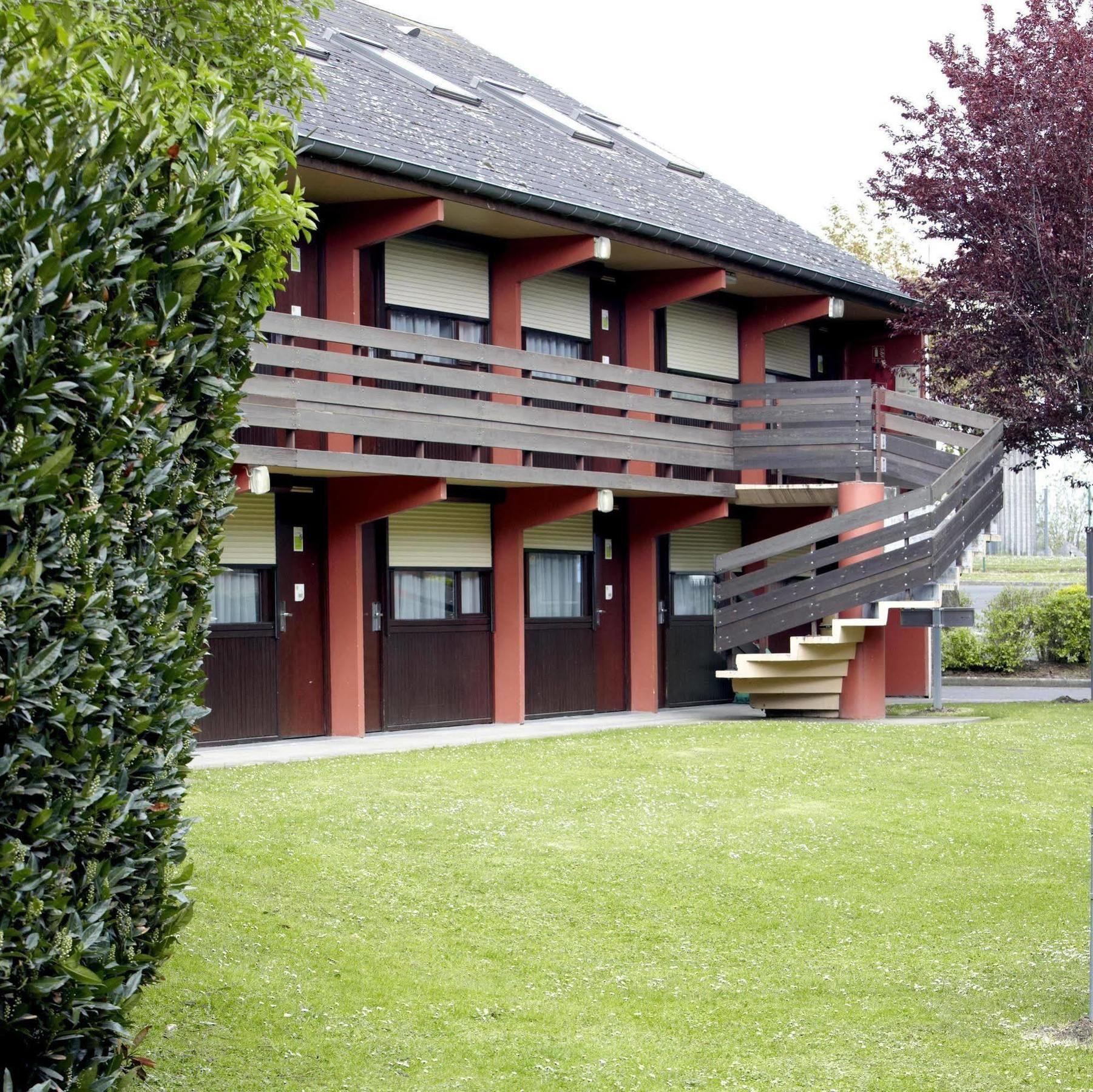 Campanile Lille Sud - Chr Hotel Exterior photo